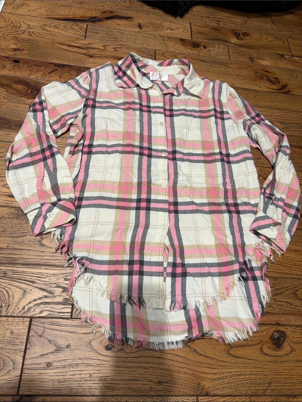 Audrey Parks for Franchesca Juniors Pink Plaid Frayed-Hem Button-Down Shirt